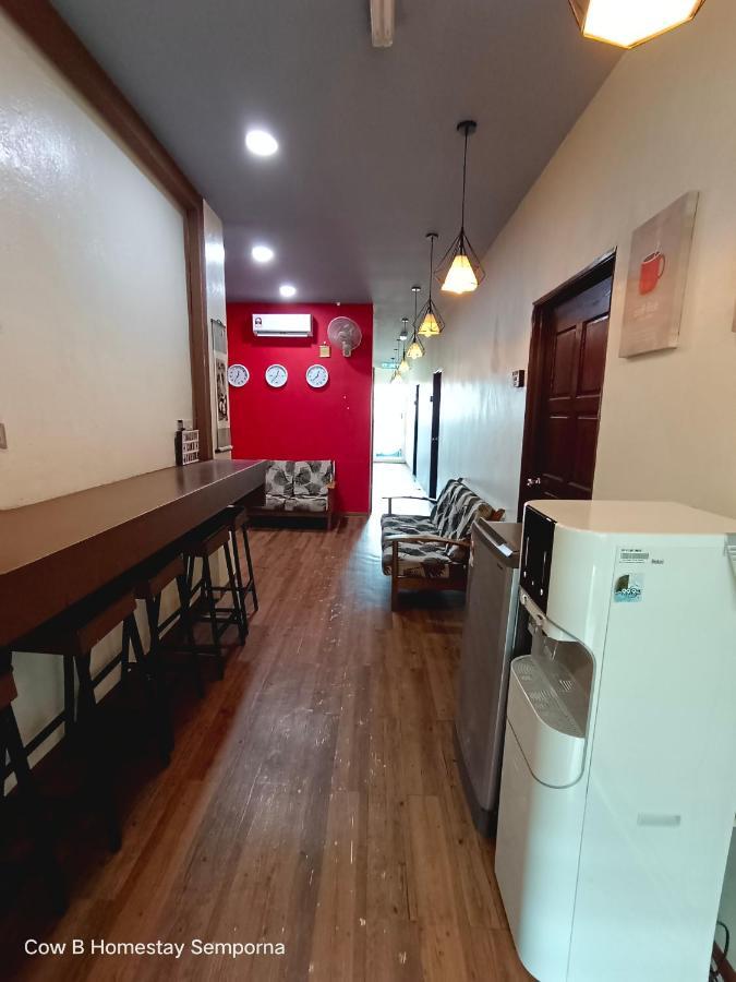 Cow B Homestay Semporna Exterior photo