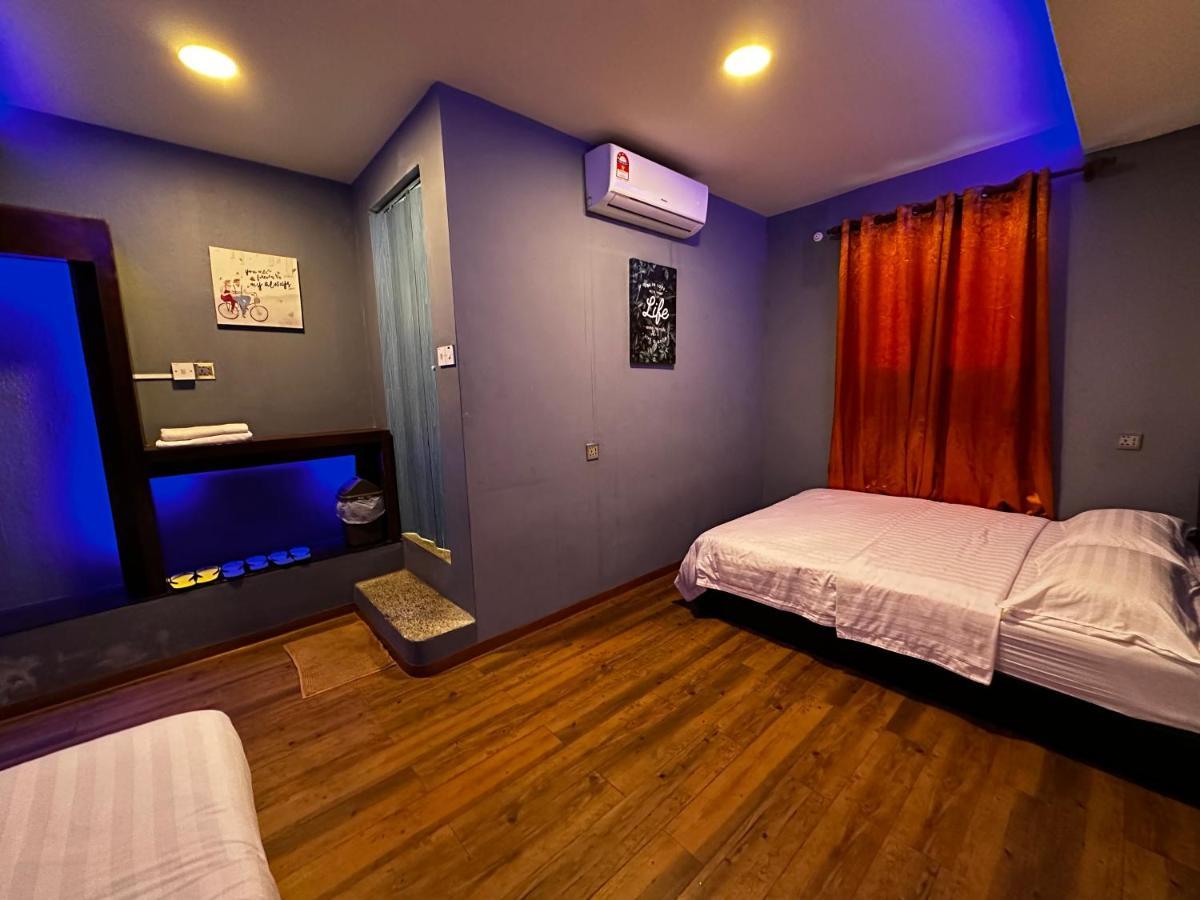 Cow B Homestay Semporna Exterior photo